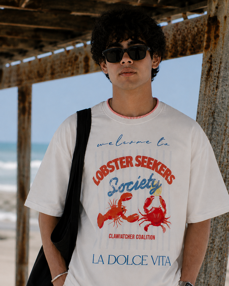 ESSENZZA - Lobster Seekers Oversized T-shirt