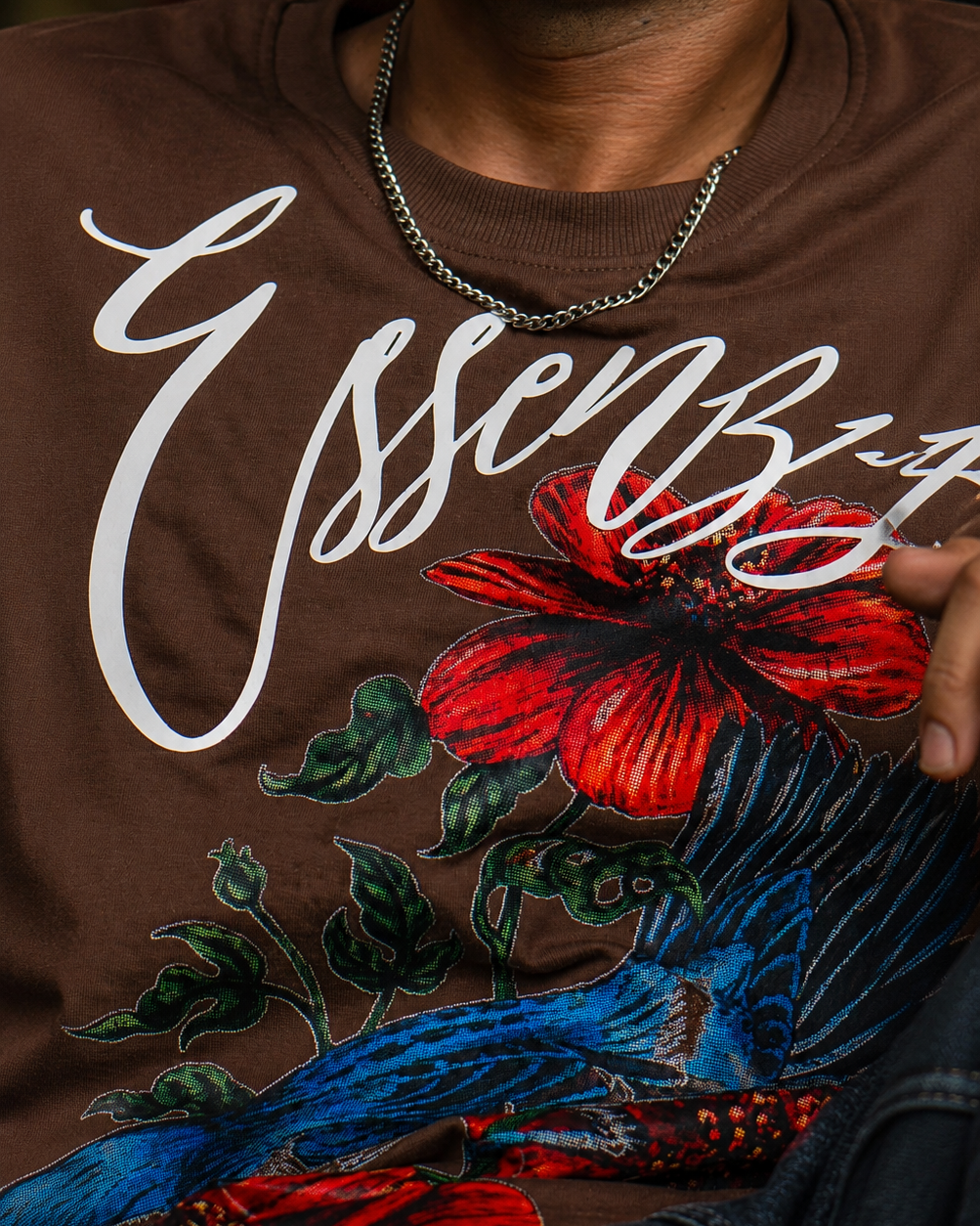 ESSENZZA — Midnight Bloom Oversized T-shirt