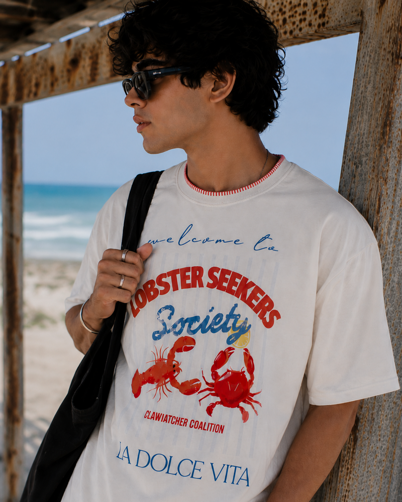 ESSENZZA -  Lobster Seekers Oversized T-shirt