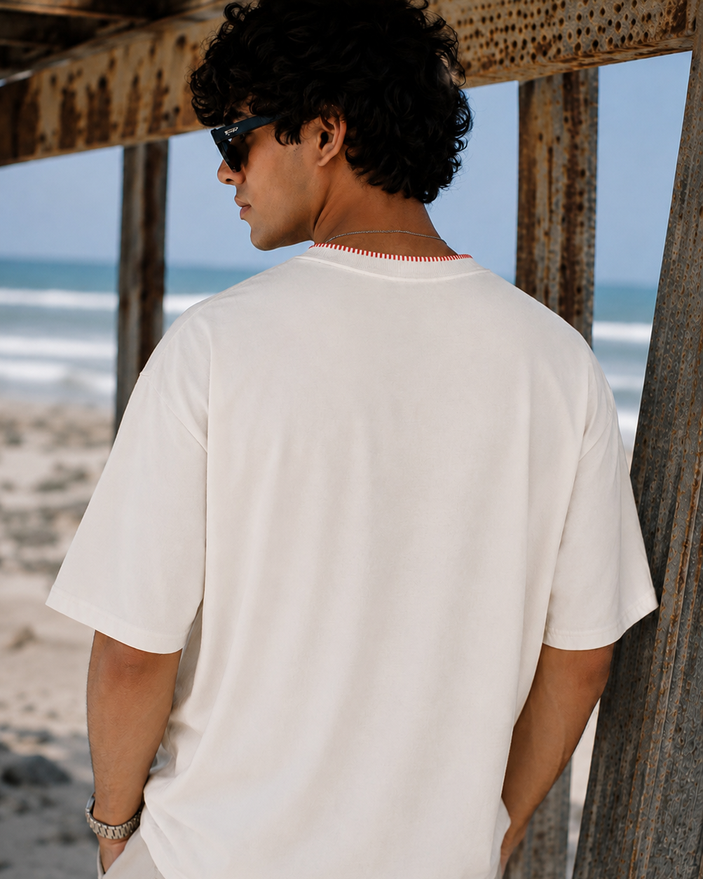ESSENZZA -  Lobster Seekers Oversized T-shirt