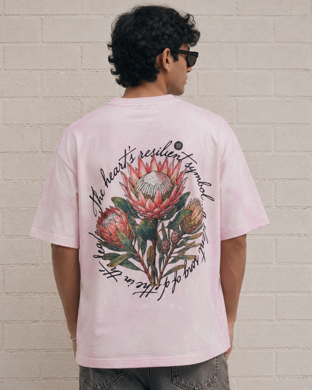 ESSENZZA - Protea Bloom Vintage Oversized T-shirt